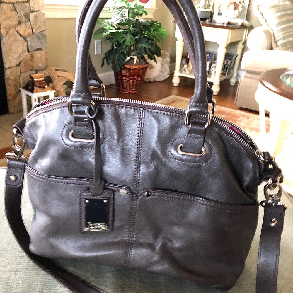 Tignanello glove leather pocketbook, reg. $80